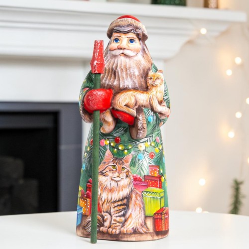 Santa with maine - with, coon